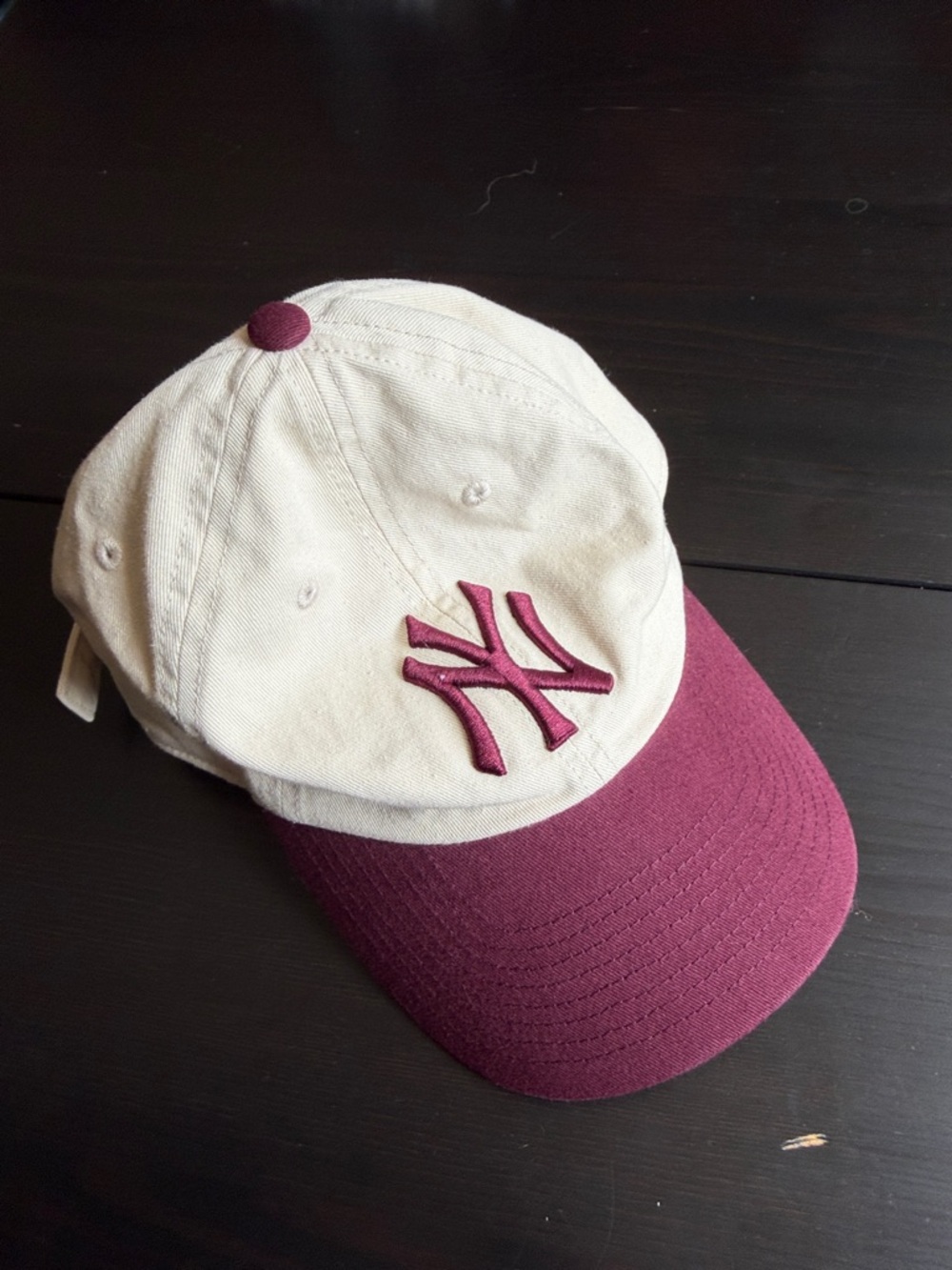 New York Yankees Two-Tone Dad Hat - Cream and Burgundy